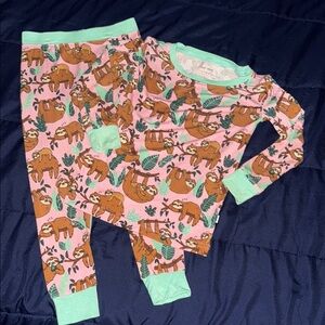 Sloth Print Kids Pajamas - Pink and Green